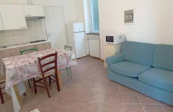 Villa tranquilla immersa nel verde a 2 Km dal mare - Foto 78