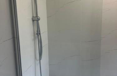 Charming Apt at the heart of Richmond London plus parking - Foto 7