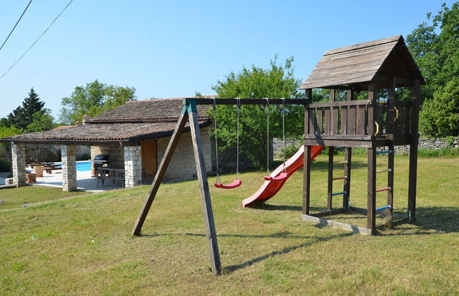 Majestic Rustical Kanfanar Villa With Pool - Foto 46