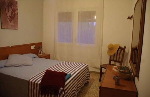 REFUGI DE MAR WITH PRIVATE SWIMMING POOL AND FREE WIFi - Foto 11