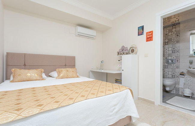 Villa Mina Large Private Pool A C Wifi Car Not Required Eco-friendly - 2834 - Photo 34