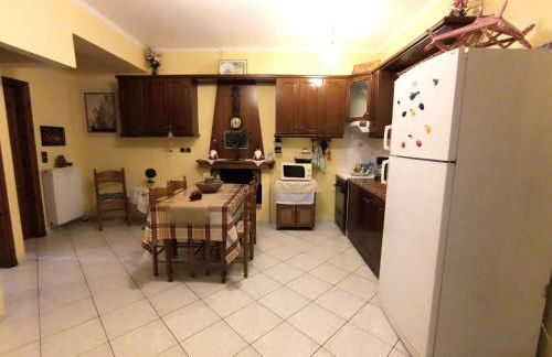 Επικούρεια Κατοικία - Photo 13