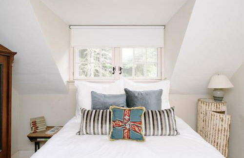 1850s Maine Farmhouse featured in Condé Nast Traveler with 11 Acres Near Water - Foto 49