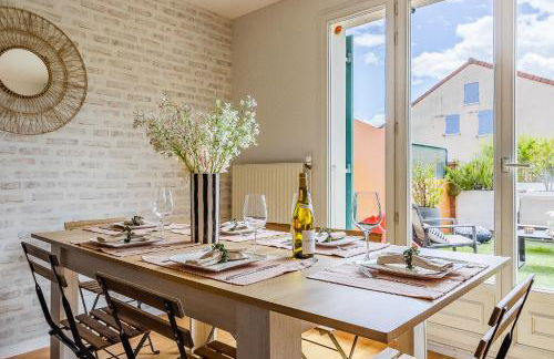 Jardin suspendu - 3 chambres - 2 salles de bain - Parking dans résidence privée - Foto 11