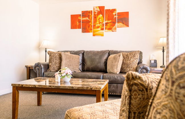 1 or 3 Bedroom Apartment with Full Kitchen - Foto 20