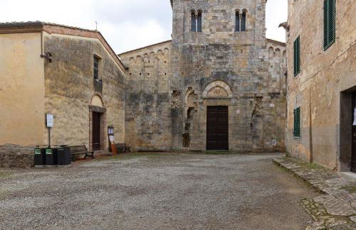 Enchanting Flat with Patio in Abbadia a Isola - Foto 29