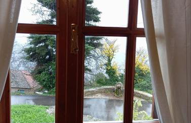 Golden Hearth Mountain Chalet - Photo 8