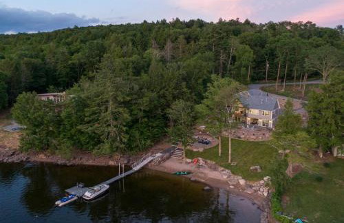 Lakeside Lodge with Studio Apartment - Foto 27