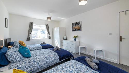 4BR New Build - Near Ferry Port - Great for Groups - Foto 2