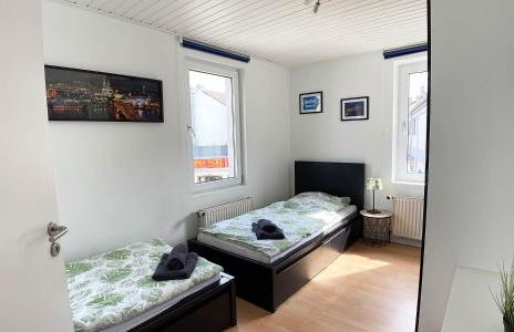 central working and living apartments - Photo 24