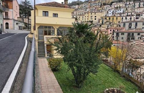 Giardino San Gerardo Maiella vista Castello e con parcheggio interno privato - Foto 6