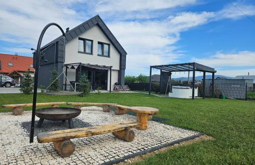 Domek na wyłączność ,bania z jacuzzi. Pobyt góry, jezioro, las. - Foto 7