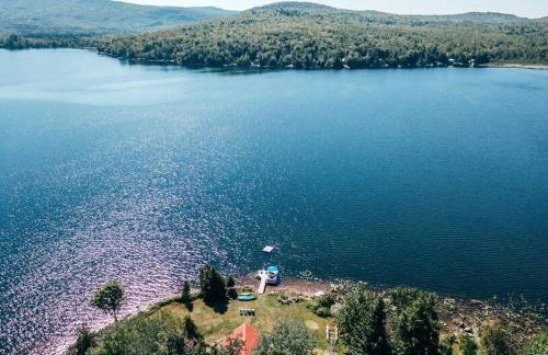 Lakefront Stunning Home, only 30 min to Sugarloaf! - Foto 27