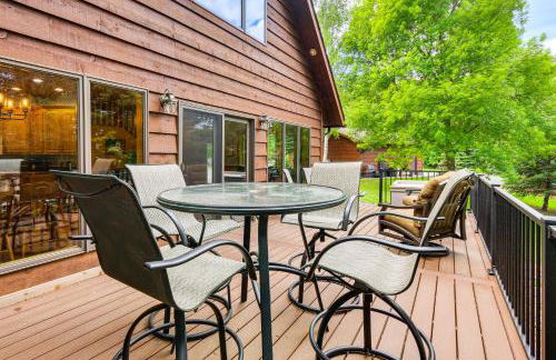 Lakefront Tower Home with Shared Dock! - Foto 2