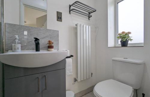 5 Ensuite Bedroom House Near Centre Free Parking - Foto 30