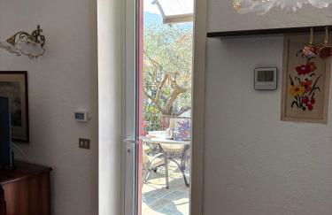 Ester Lakehouse, graziosa casa indipendente - Foto 18