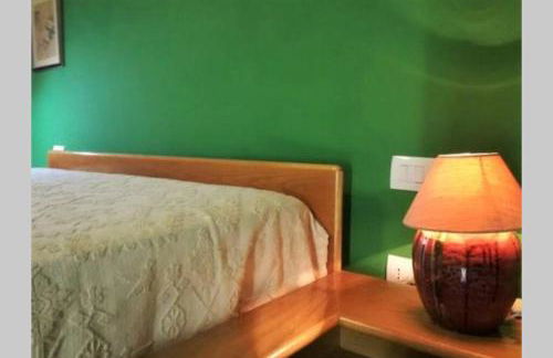 Big relax apartment with swimming pool and a peaceful garden in a private villa - Foto 23