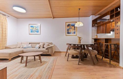 Quiet Villa near Split, Heated Pool, View, Nature - Foto 24