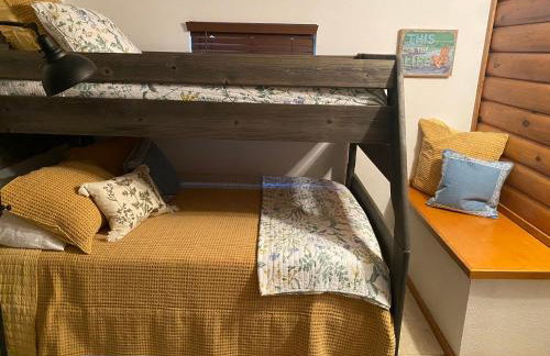 Off the Hook - Foto 11