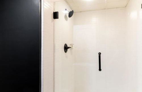 Famous Music Row Presidential Suite with Guitar Pool - Foto 32