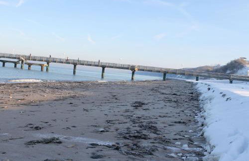 Bungalow in Zweedorf mit Liegewiese - Foto 73