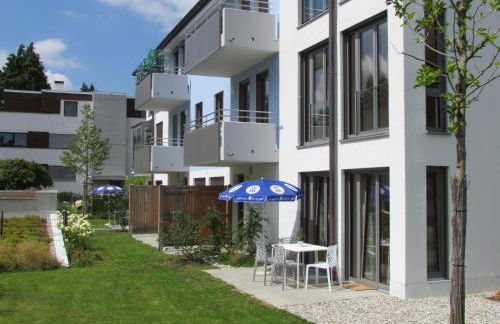 AMENITY-Garden-Apartments - Photo 2