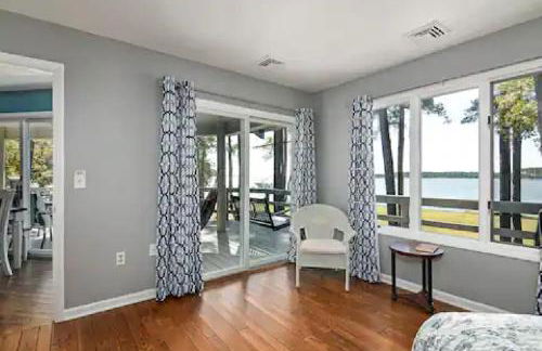 Sunset Breezes - quiet waterfront retreat - Foto 13