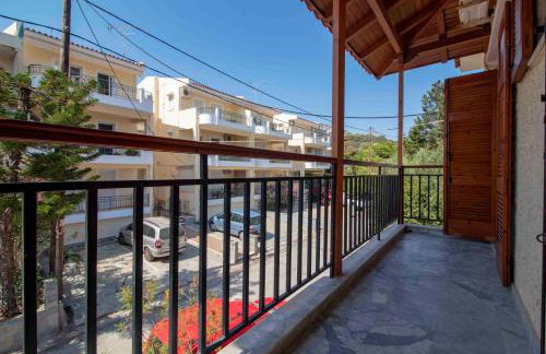 Laconian Collection #Mavrovouni By the Sea# - Foto 41