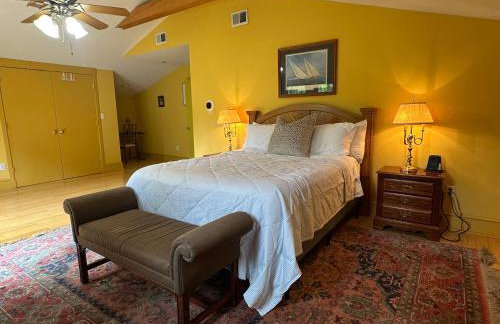 Unique Eastport Bungalow w Yard - Foto 25