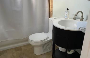 Flagler Beach Ocean Front Villa w/ Lg. In ground Pool-5-6Br/4Bth& attached apt - Photo 22