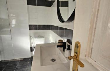 St Anthony's House with Parking - Foto 13