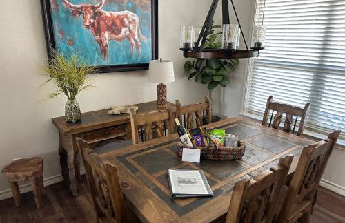 Charming new home near Canyon Lake/Guadalupe River - Photo 12