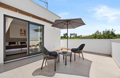 Villa Zanetta pet friendly near Poreč for 6 people with sea view & private pool - Foto 42