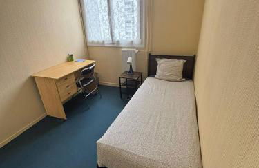 Charming 3-Bedroom Apartment in Saint-Pierre-des-Corps - Foto 11