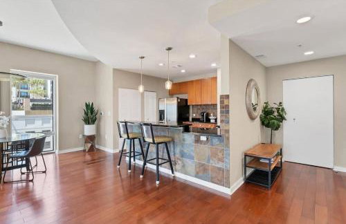 Beautiful Downtown Condo 1 Bed 1 Bath - Foto 12