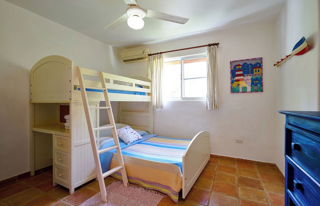 Beach Villa in El Portillo Sleeps 12 - Foto 7