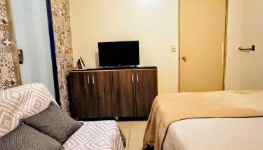 Apto inteiro 3 quartos, sendo duas suítes - Foto 2