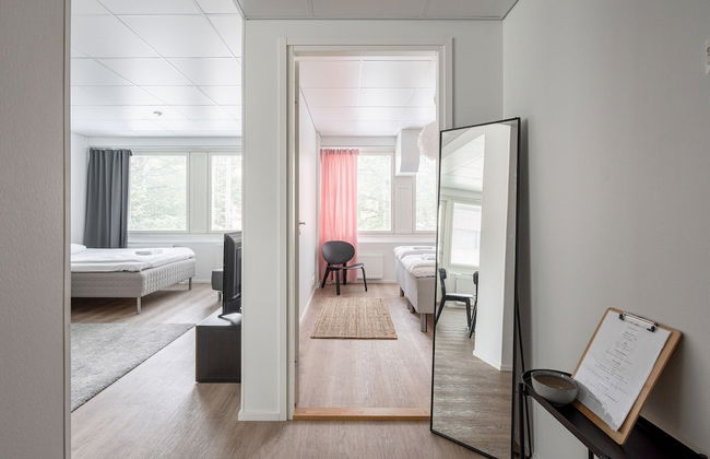 Spacious 1BR Apartment with Balcony in Downtown - Foto 12