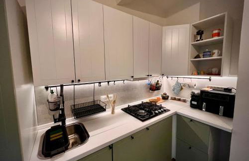 Little Home Italy - Photo 9