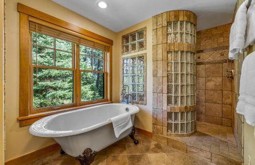 Steelhead Chalet 23 - Tamarack Resort - Deck - Garage - WiFi - Hot tub - Foto 28