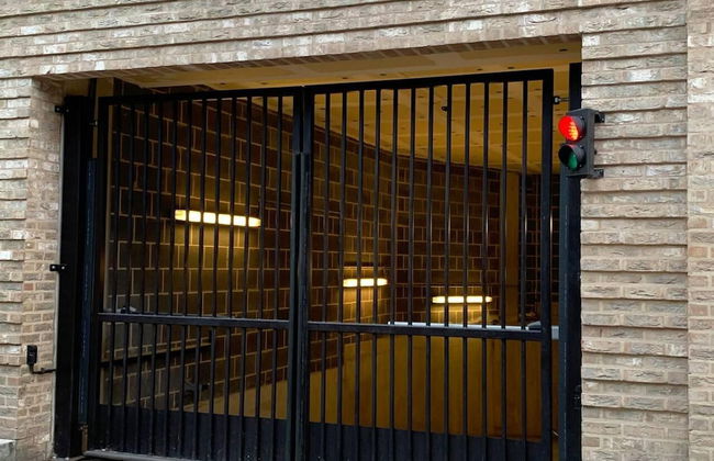 Notting Hill 2-bed Apt With Balcony, 1 min to Tube - Photo 21