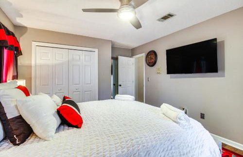 Pool and Gameroom Family Fun Retreat in Hinesville! - Foto 23