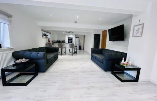 Unique Modern Studio Apartment - Foto 29