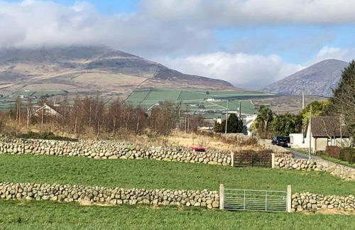 Moneydarragh Cottage with uninterrupted mountain and sea views- Hot tub available for hire at extra cost - Photo 38