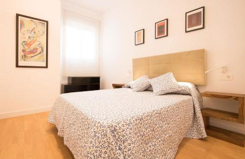 Murallas de Sevilla Apartamento con garaje 4 pax - Foto 12