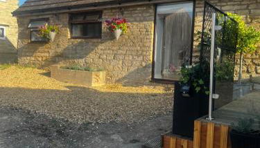 Lavender Cottage - Photo 5