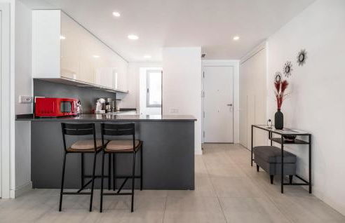 Nice Apartment In Estepona With Wifi - Photo 13