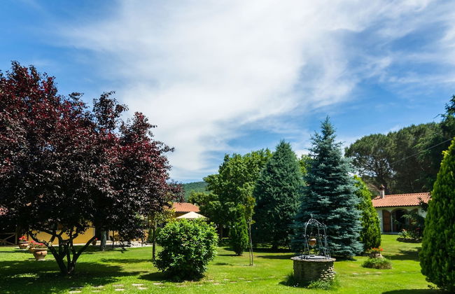 Farmhouse in Tuscany With Panoramic Pool - Photo 32