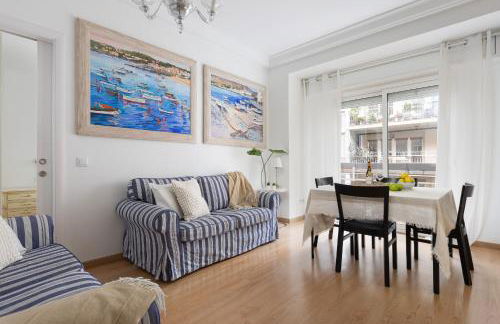 Lets Holidays Centric Apartment in Barcelona - Photo 15