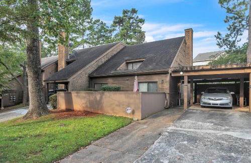 Centrally Located 4BR Stonecrest Condo condo - Foto 1